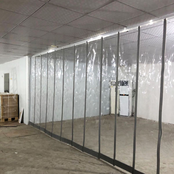 供應空調門簾PVC軟門簾_透明門簾-興德門業(yè)